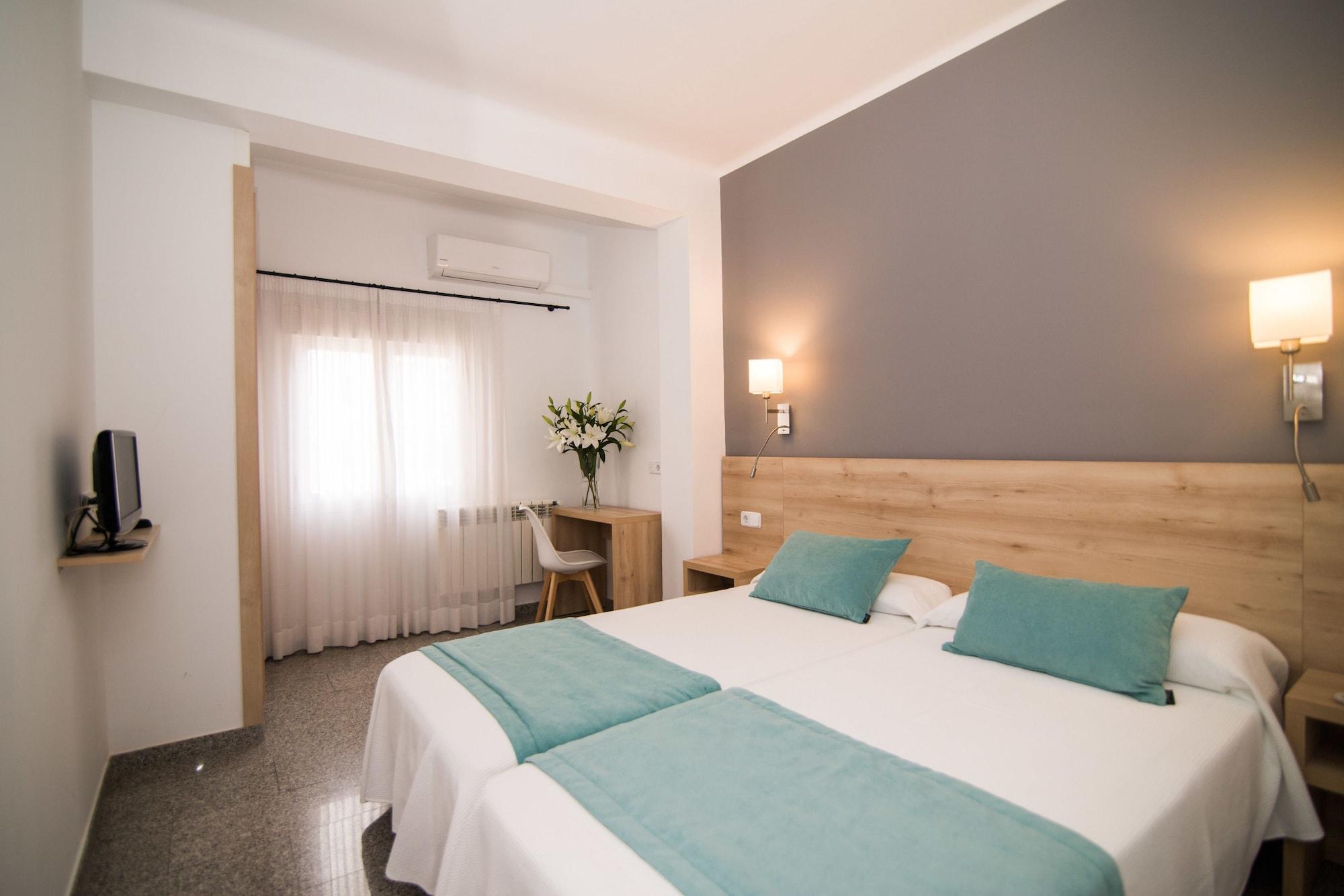 Abelay Hotell 2*